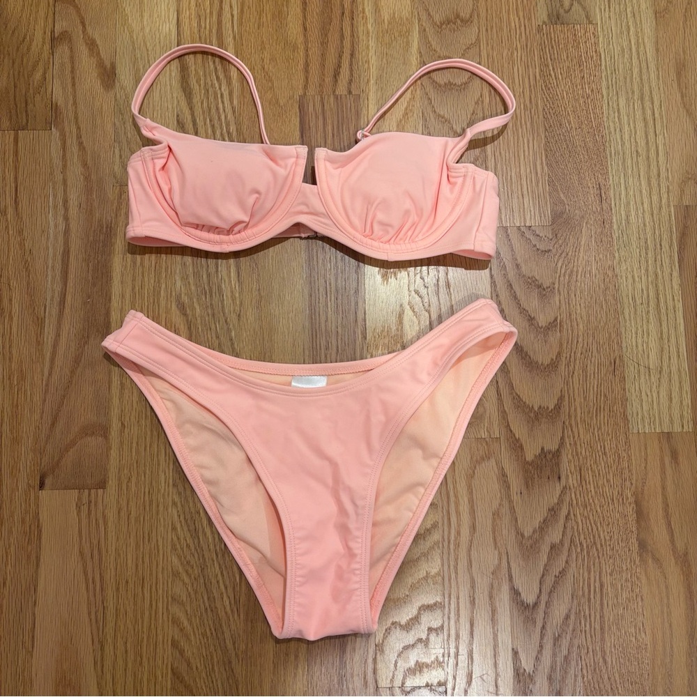 🍑 Xhilaration Peach Underwire Bikini Set M